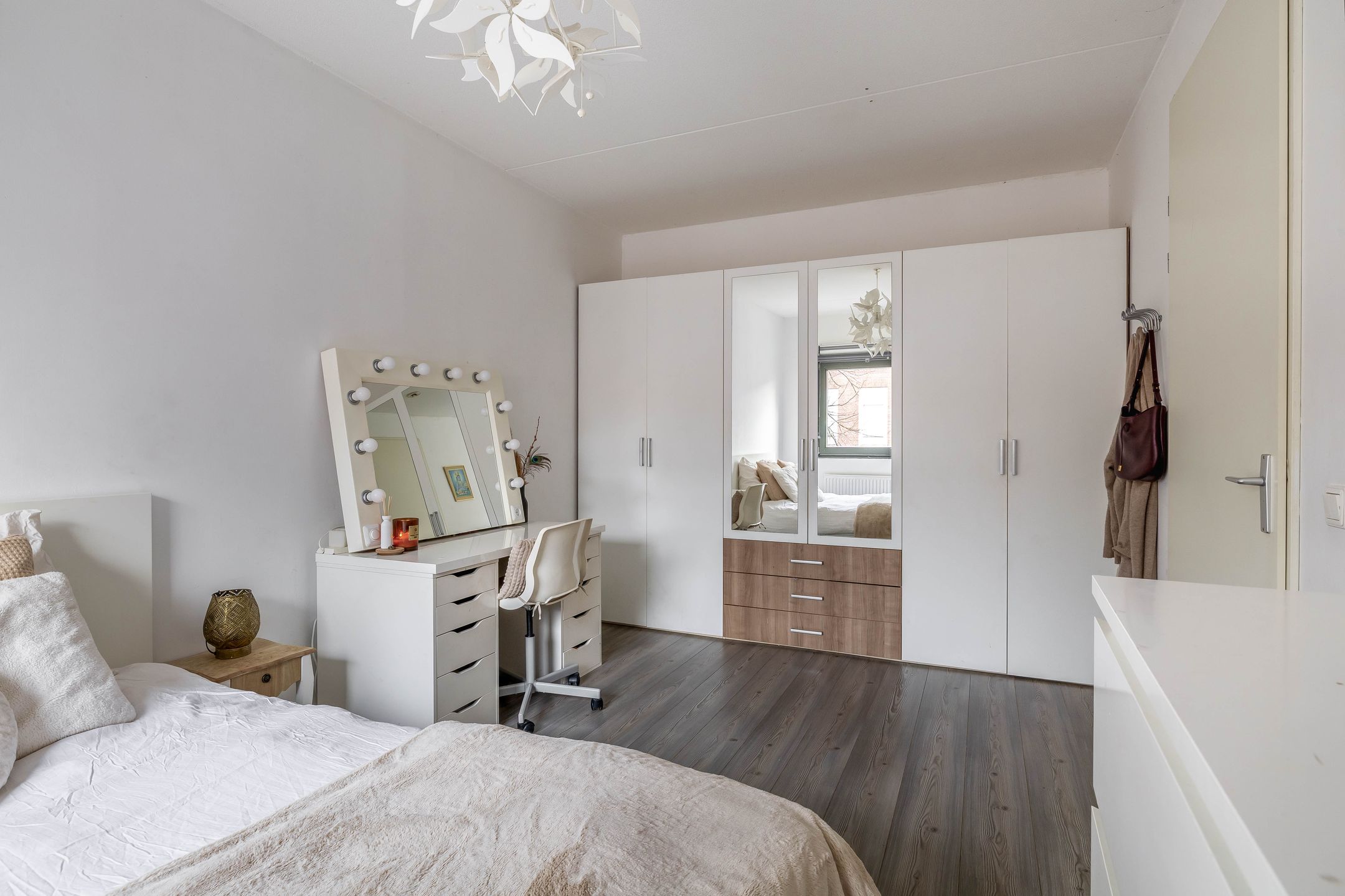 Photo 27 of Zeilmakersstraat 8