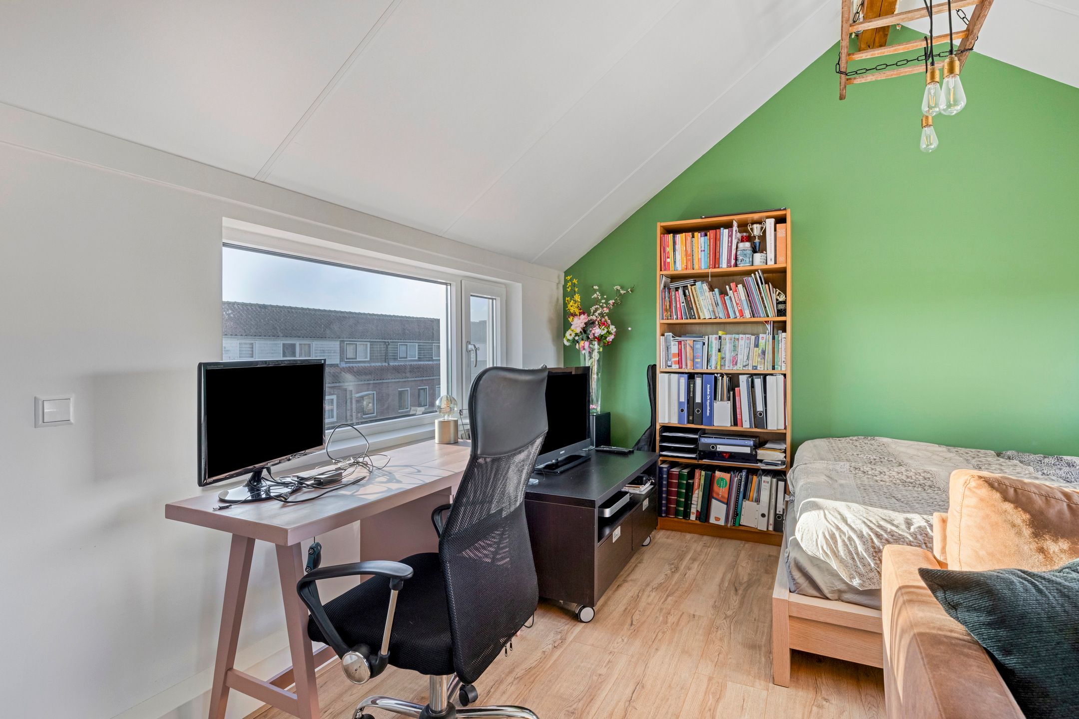 Foto 30 van Burg. de Kockstraat 10