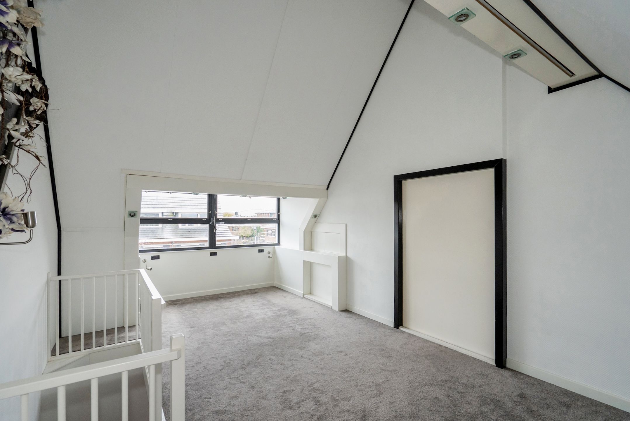 Foto 30 van Hoofpolderstraat 25