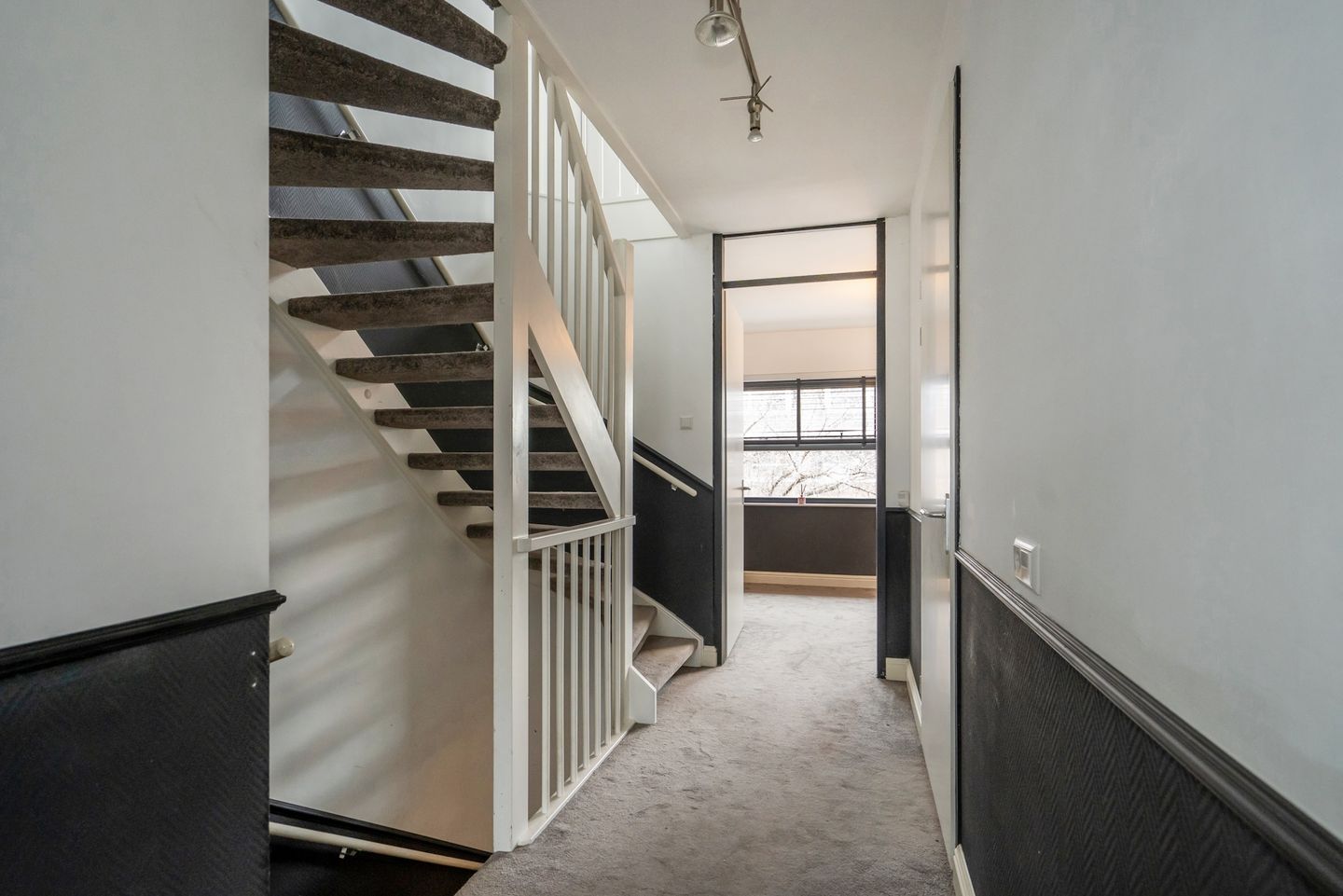 Foto 34 van Hoofpolderstraat 25