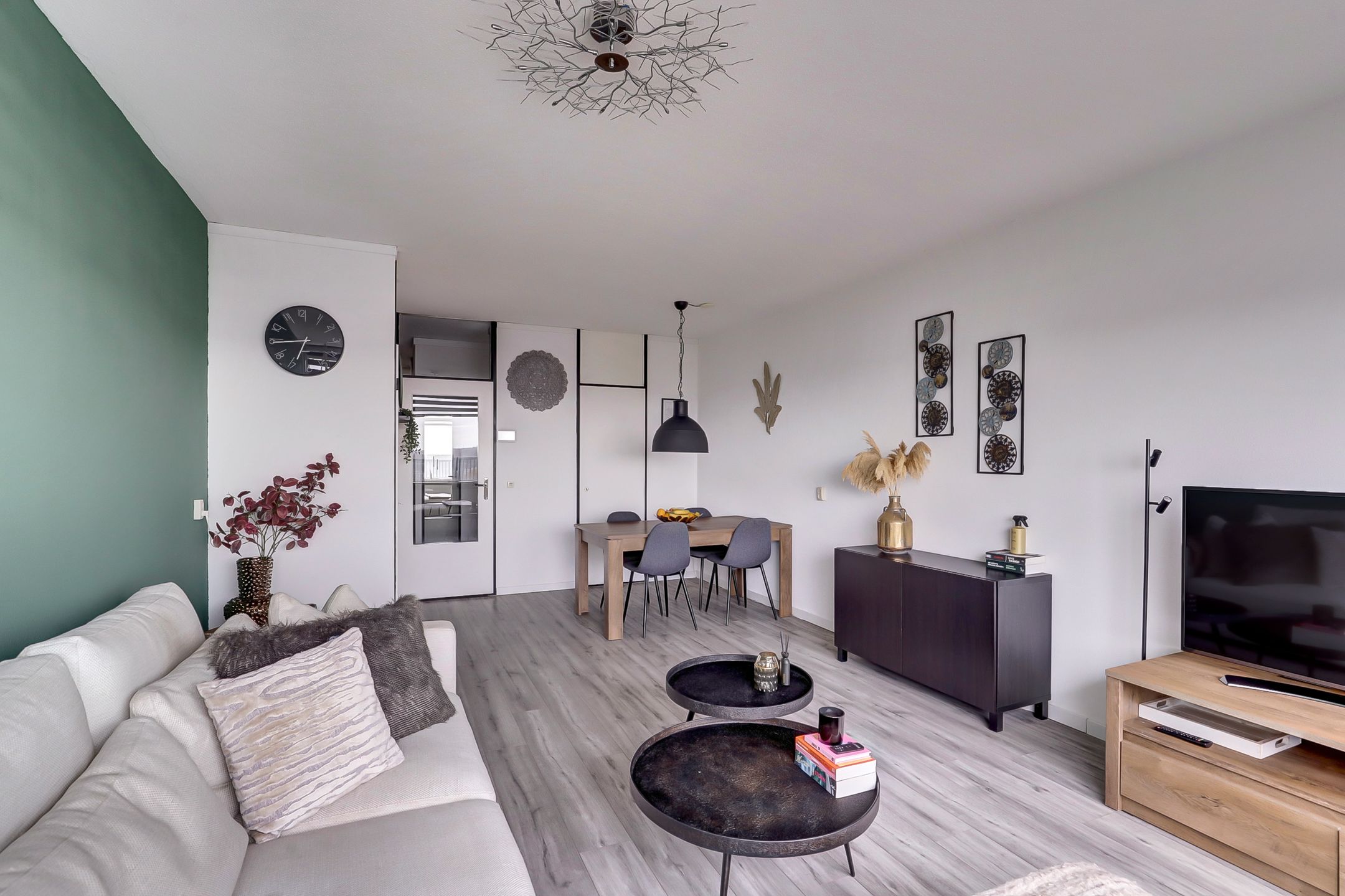 Foto 12 van Dokter van Stratenweg 669