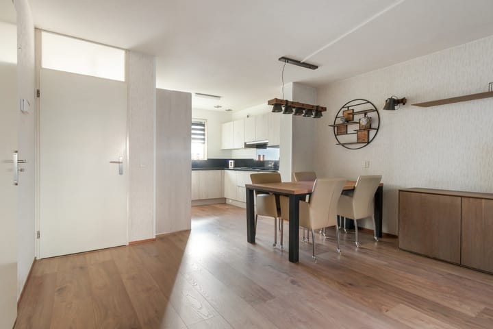 Foto 12 van Johanna Naber-erf 338