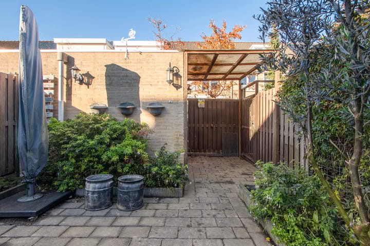 Foto 26 van Johanna Naber-erf 338