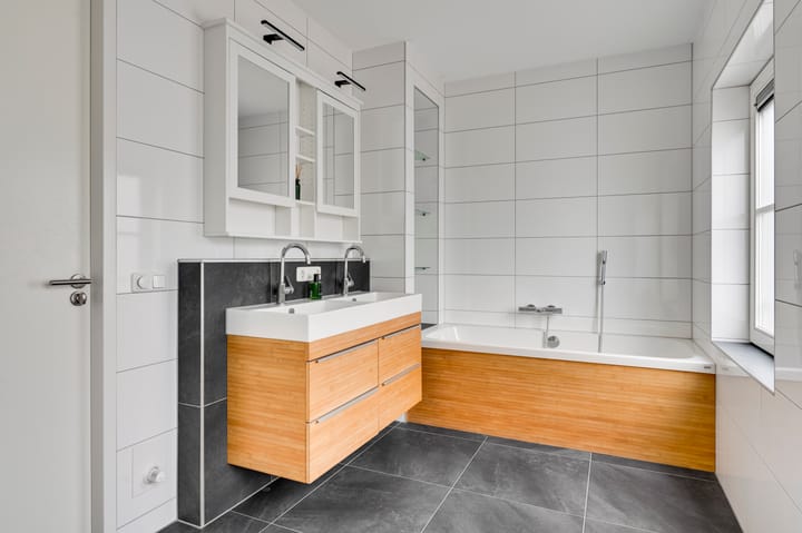 Photo 4 of Sutjensstraat 10-B