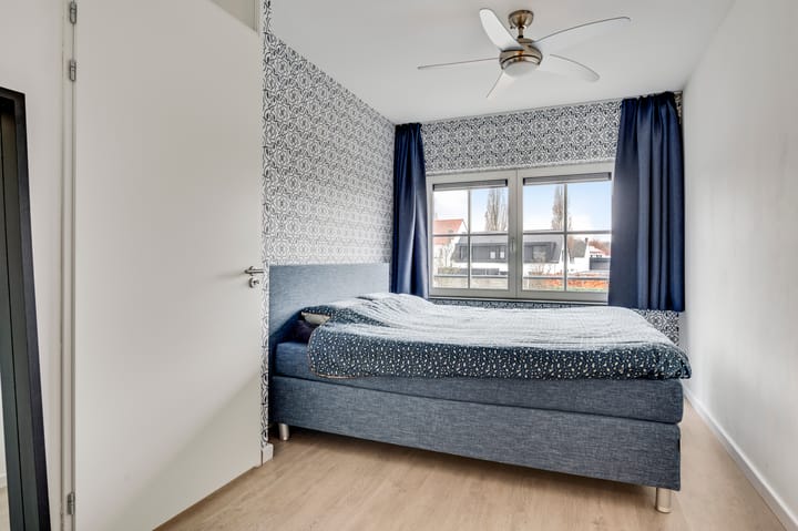 Photo 5 of Sutjensstraat 10-B