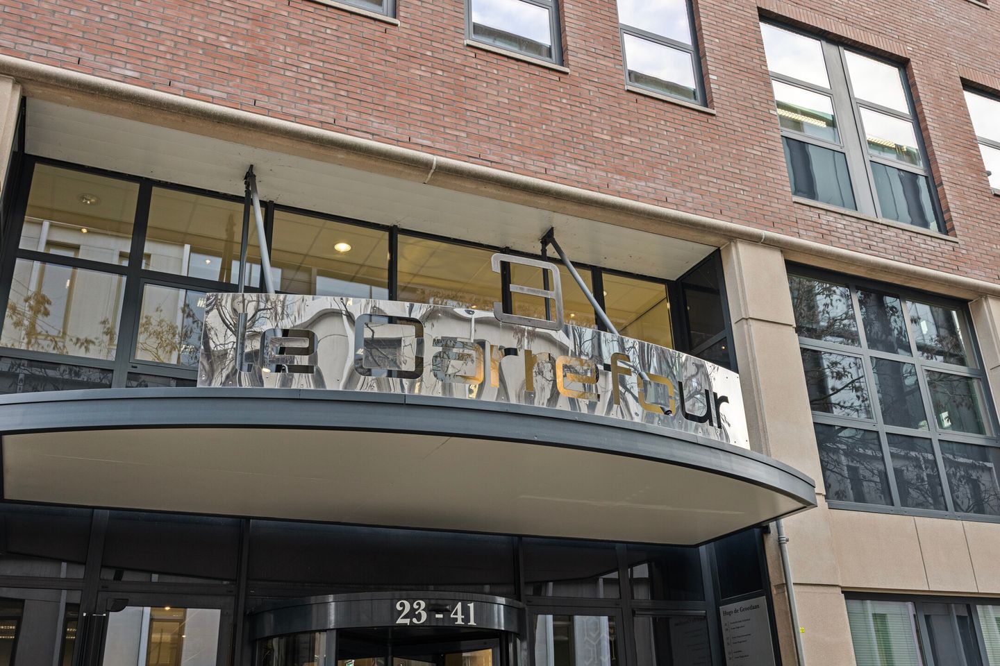 Bekijk foto 5 van Hugo de Grootlaan 25