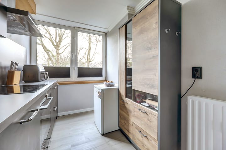 Foto 18 van Van Beethovenstraat 1