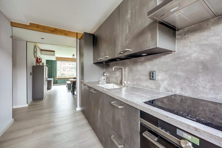 Foto 19 van Van Beethovenstraat 1