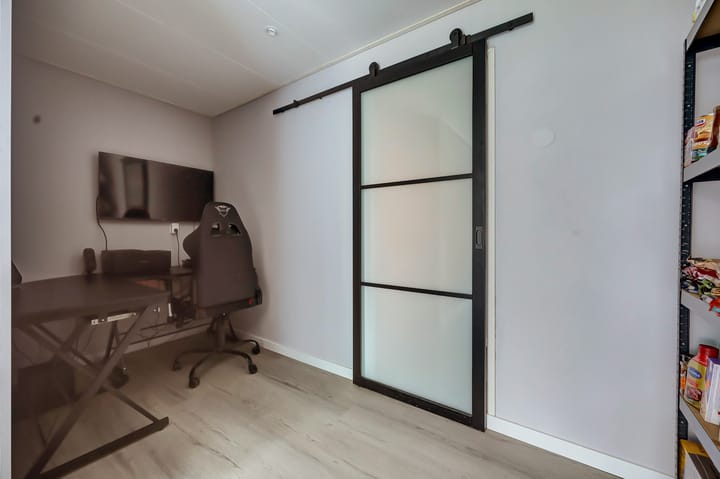 Foto 30 van Van Beethovenstraat 1