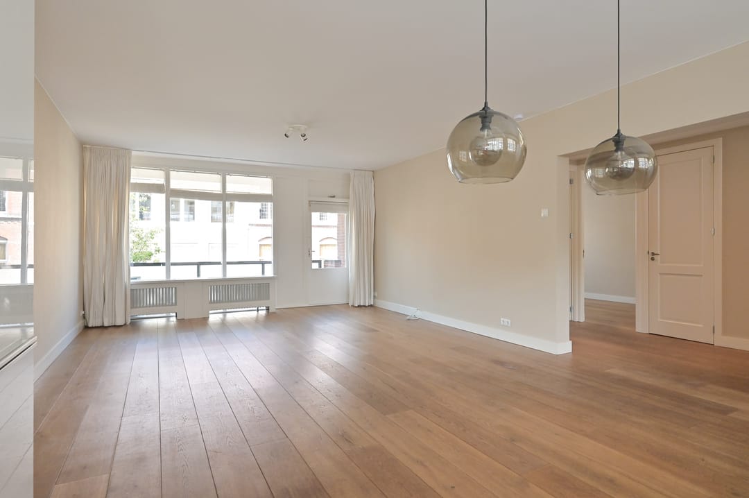 Photo 11 of Frederikstraat 533