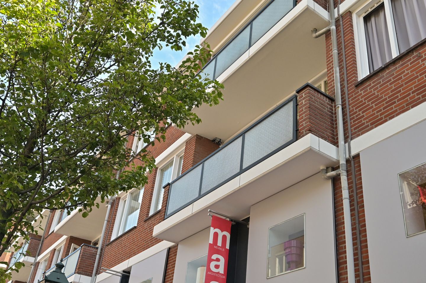 Photo 29 of Frederikstraat 533