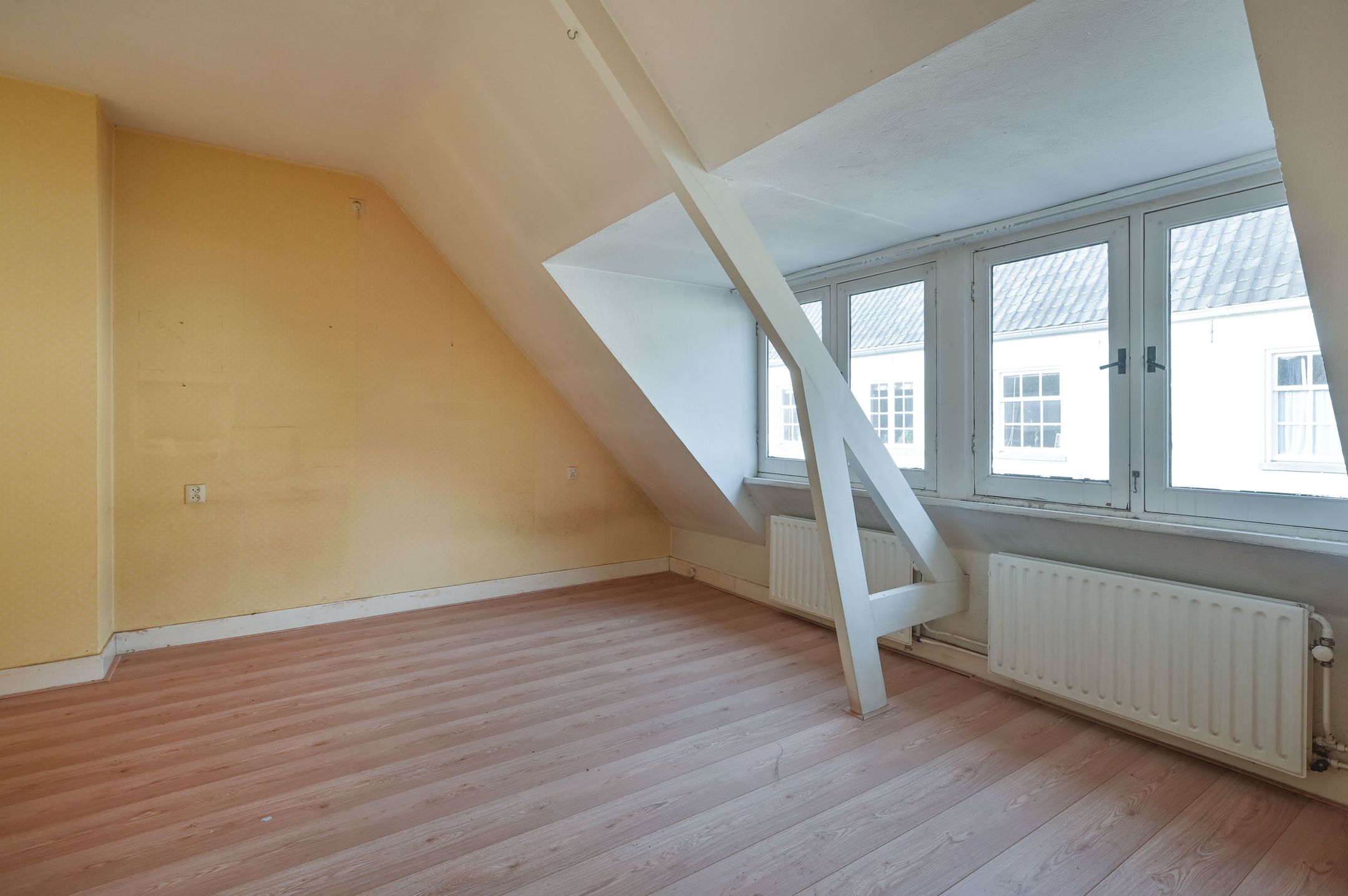 Photo 18 of Kloosterstraat 64