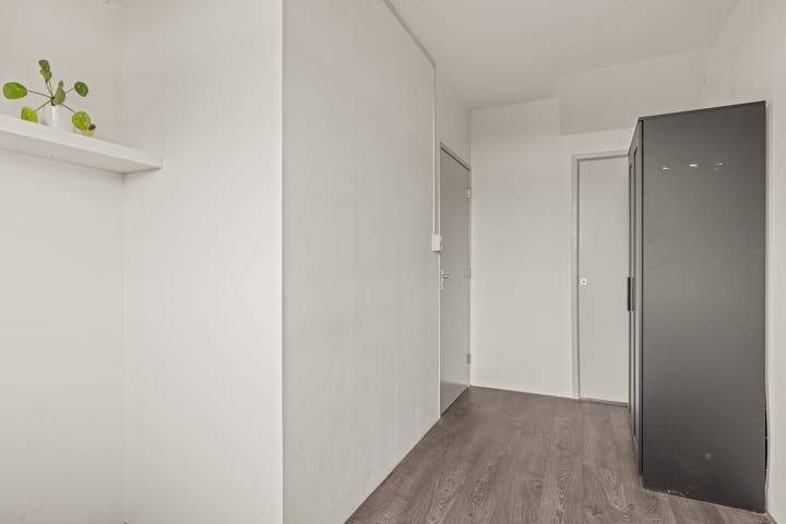 Photo 14 of Vechtplantsoen 56-3