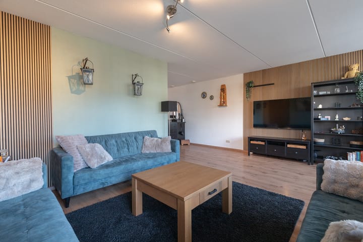 Foto 10 van Distelbrink 9