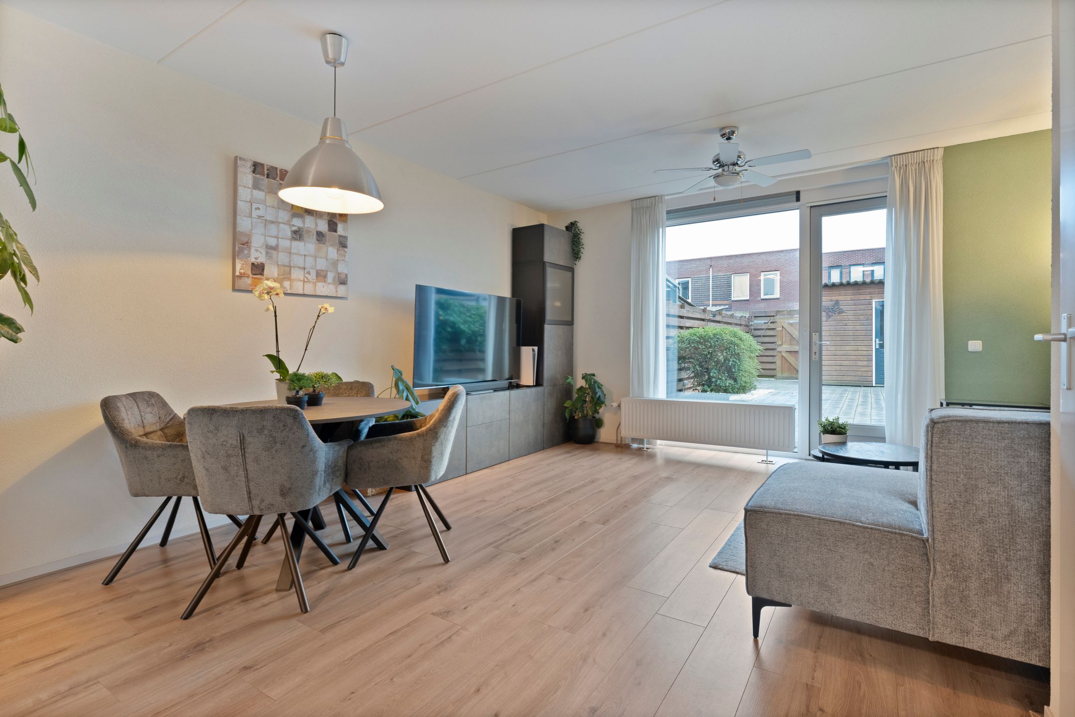 Photo 3 of Citroenvlinder 55