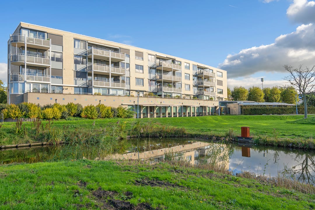 Foto 1 van Maan Bastion 436