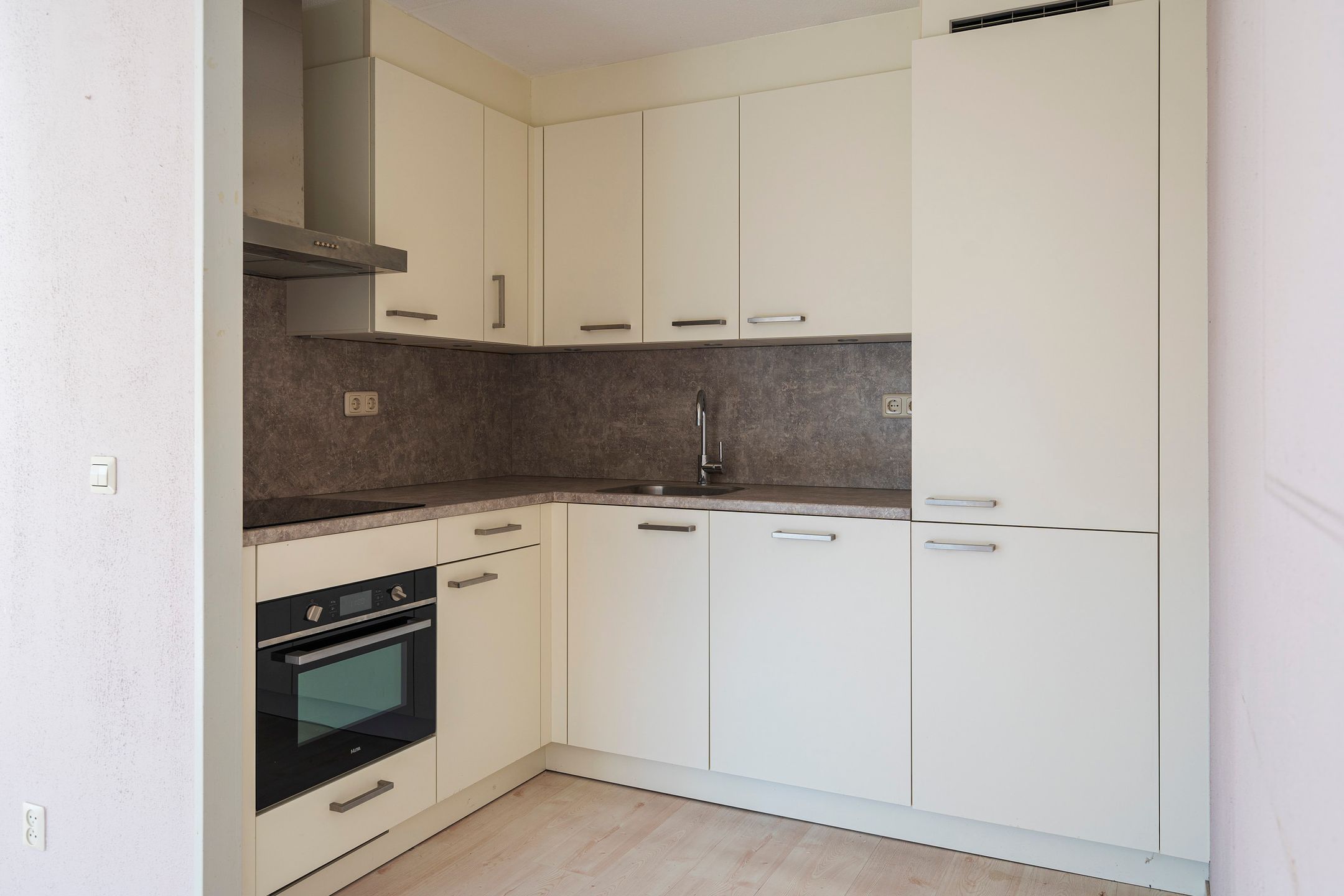 Foto 18 van Maan Bastion 436