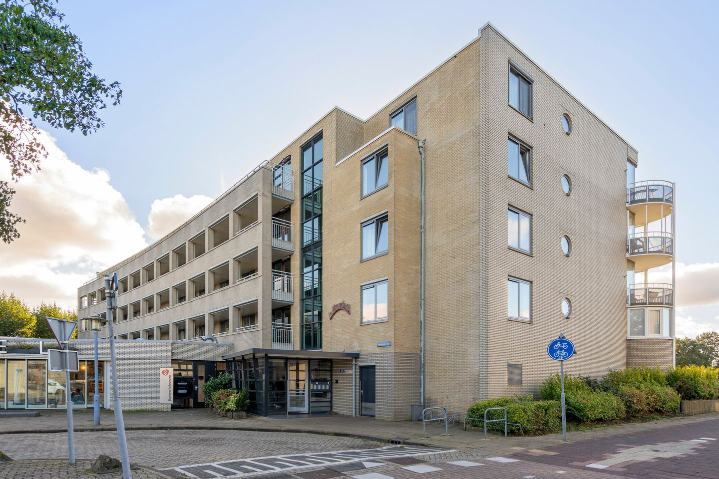 Foto 44 van Maan Bastion 436