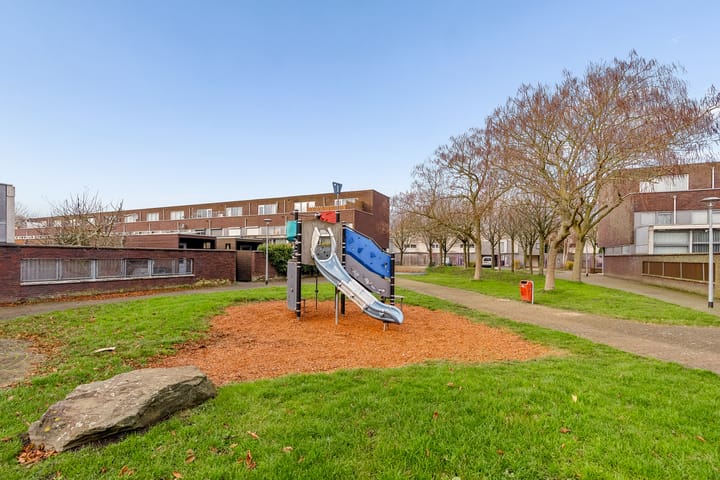 Photo 34 of Raoul Dufystraat 45