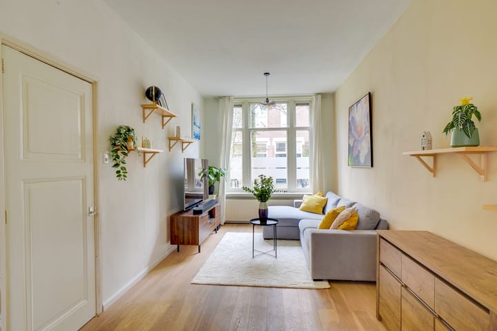 Foto 9 van Douwes Dekkerstraat 18