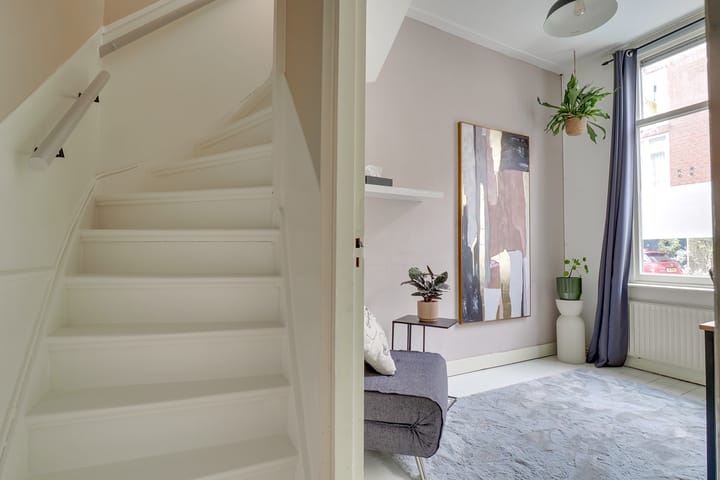 Foto 21 van Douwes Dekkerstraat 18