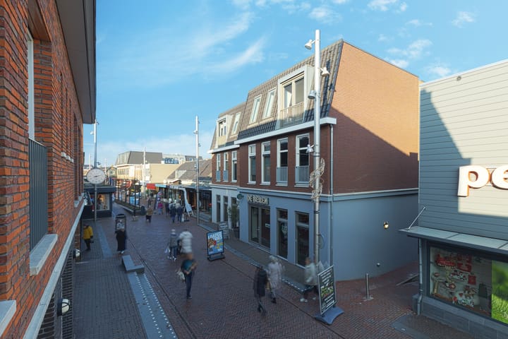 Foto 22 van Onderlangs 30-J