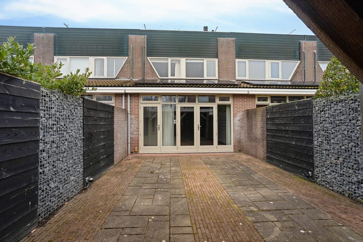 Photo 2 of Sterrenboschstraat 14