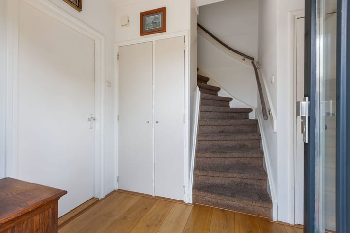 Photo 5 of Veluwelaan 10