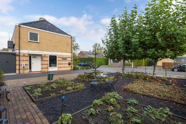 Photo 29 of Veluwelaan 10