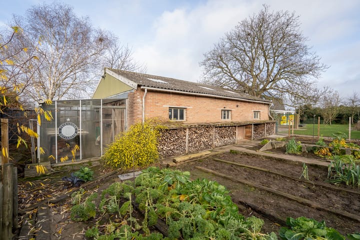 Foto 38 van Paasweg 12