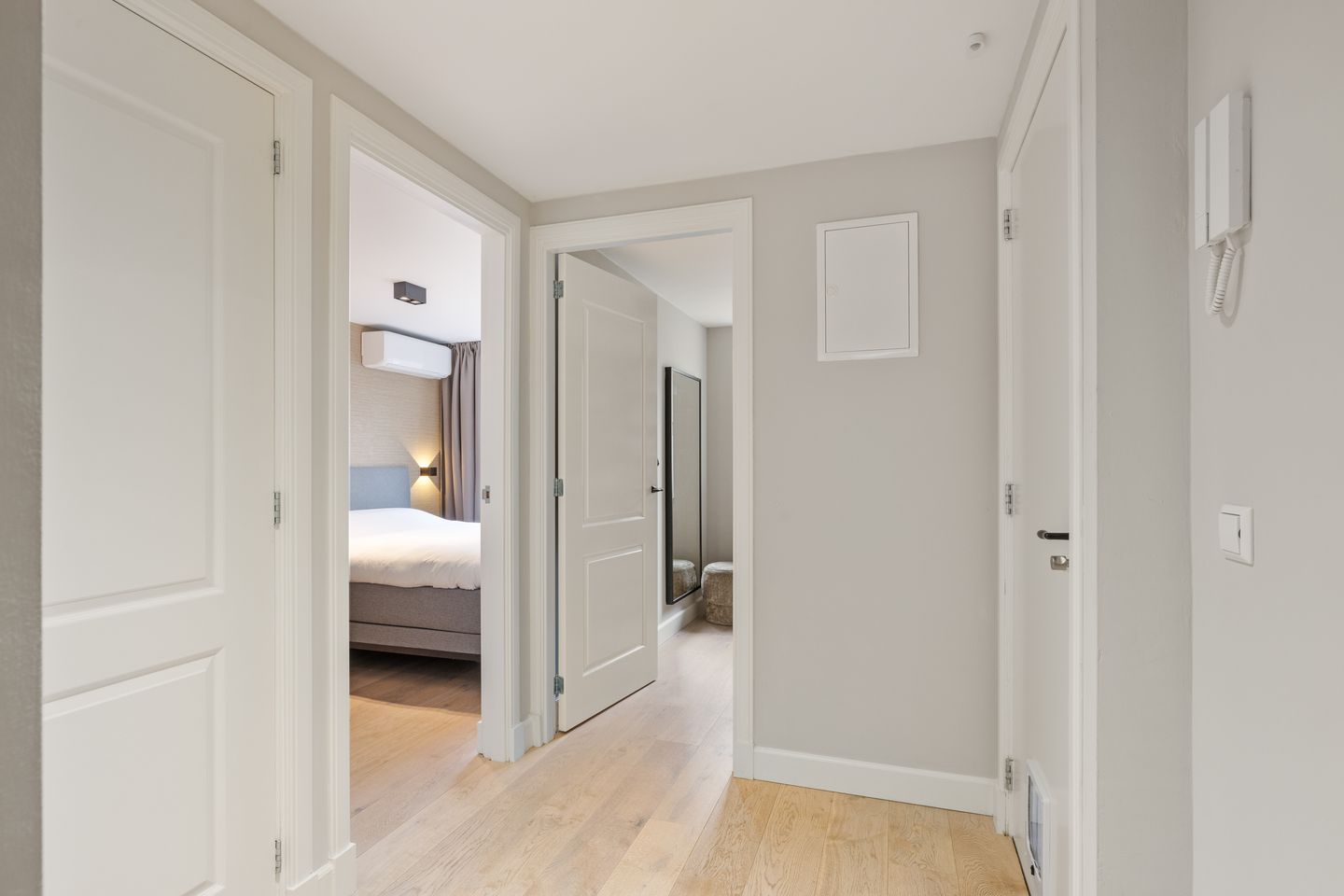 Foto 19 van Hazeslinger 8-B