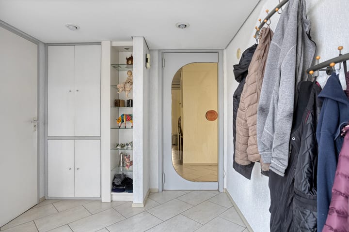 Photo 4 of Bijvoet 6