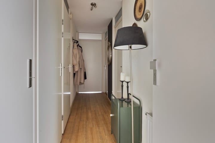 Foto 16 van Molenstraat 115