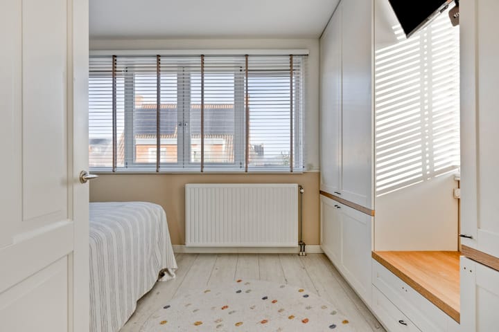 Foto 24 van Sperwerstraat 15