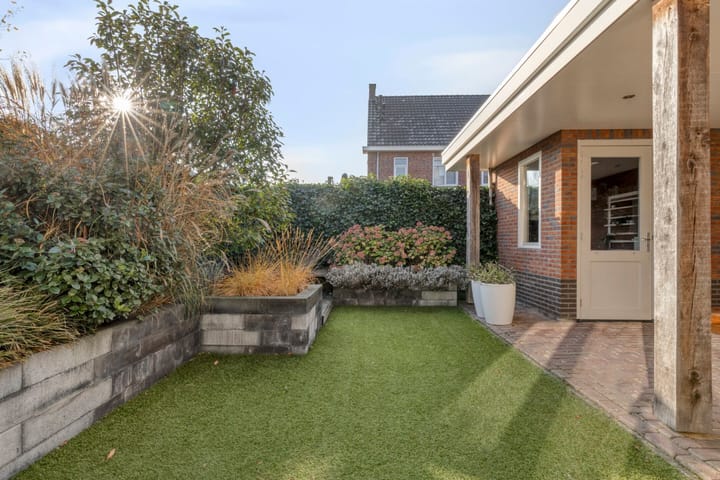 Foto 46 van Sperwerstraat 15