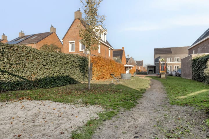 Foto 50 van Sperwerstraat 15