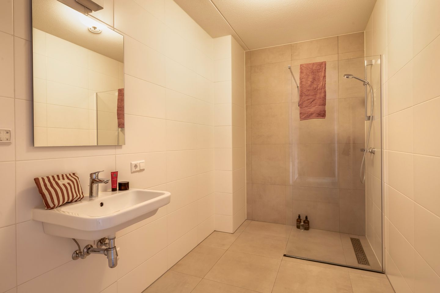 Foto 29 van Meerring 164