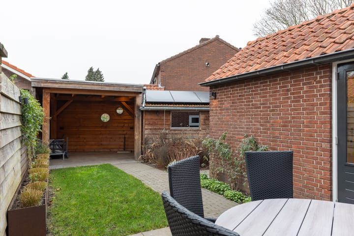 Foto 42 van Ursulastraat 1