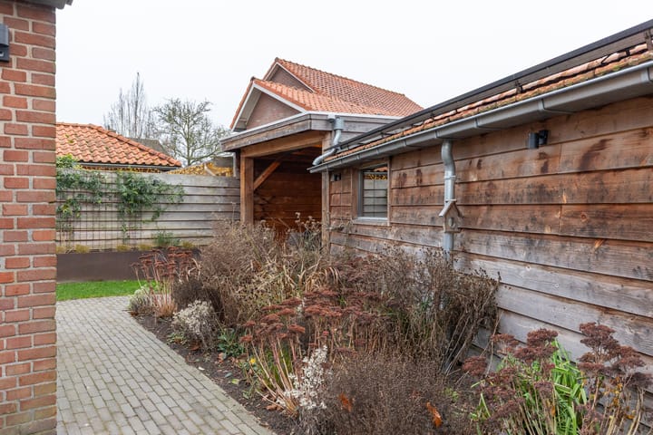 Foto 44 van Ursulastraat 1