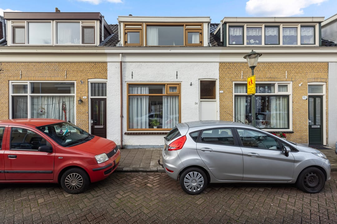 Photo 1 of Puttershoeksestraat 34