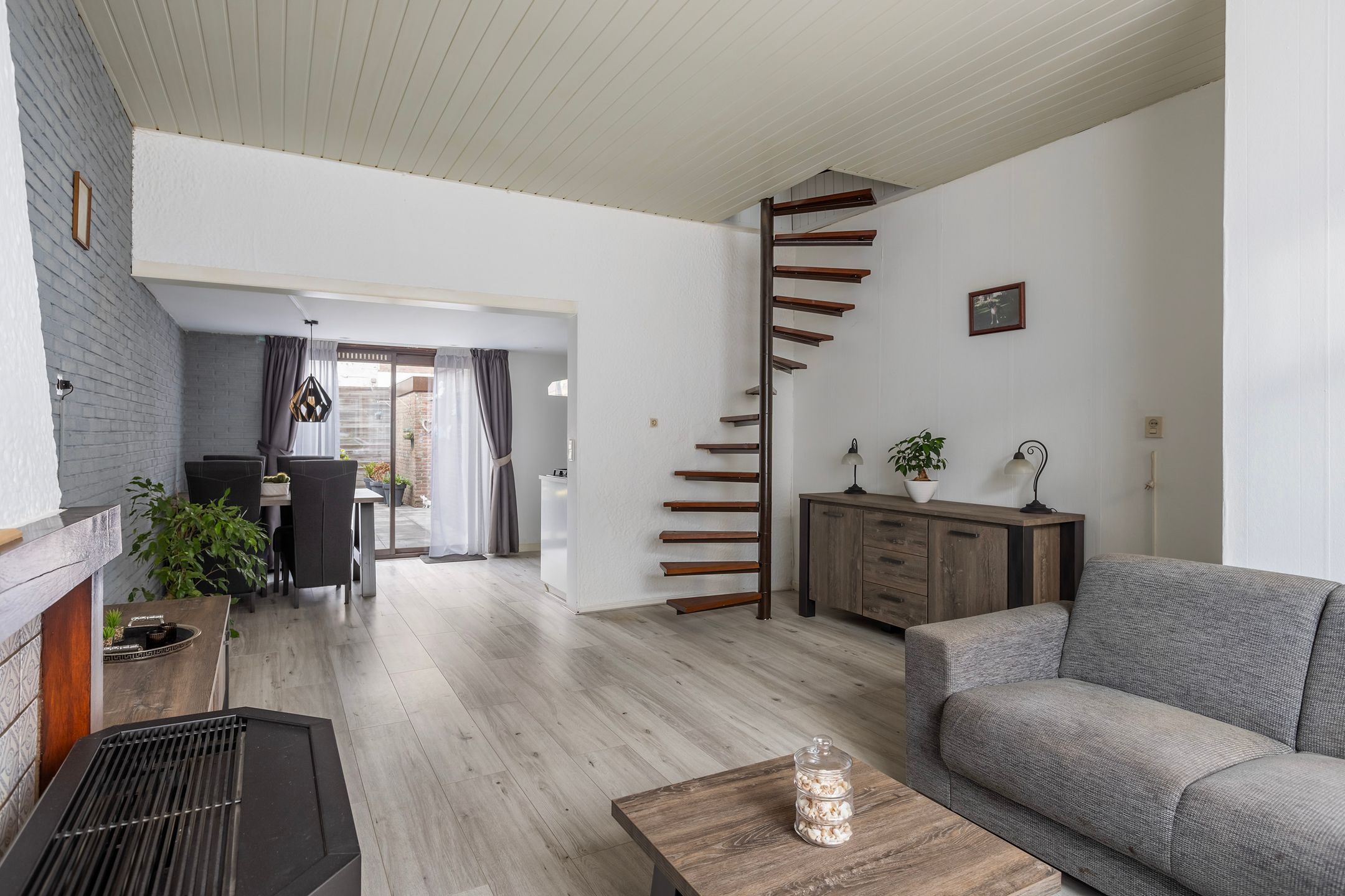 Photo 9 of Puttershoeksestraat 34