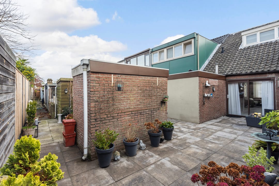 Photo 22 of Puttershoeksestraat 34