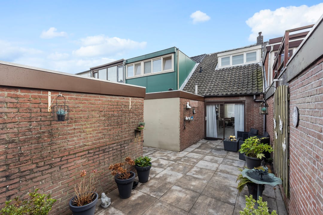 Photo 23 of Puttershoeksestraat 34