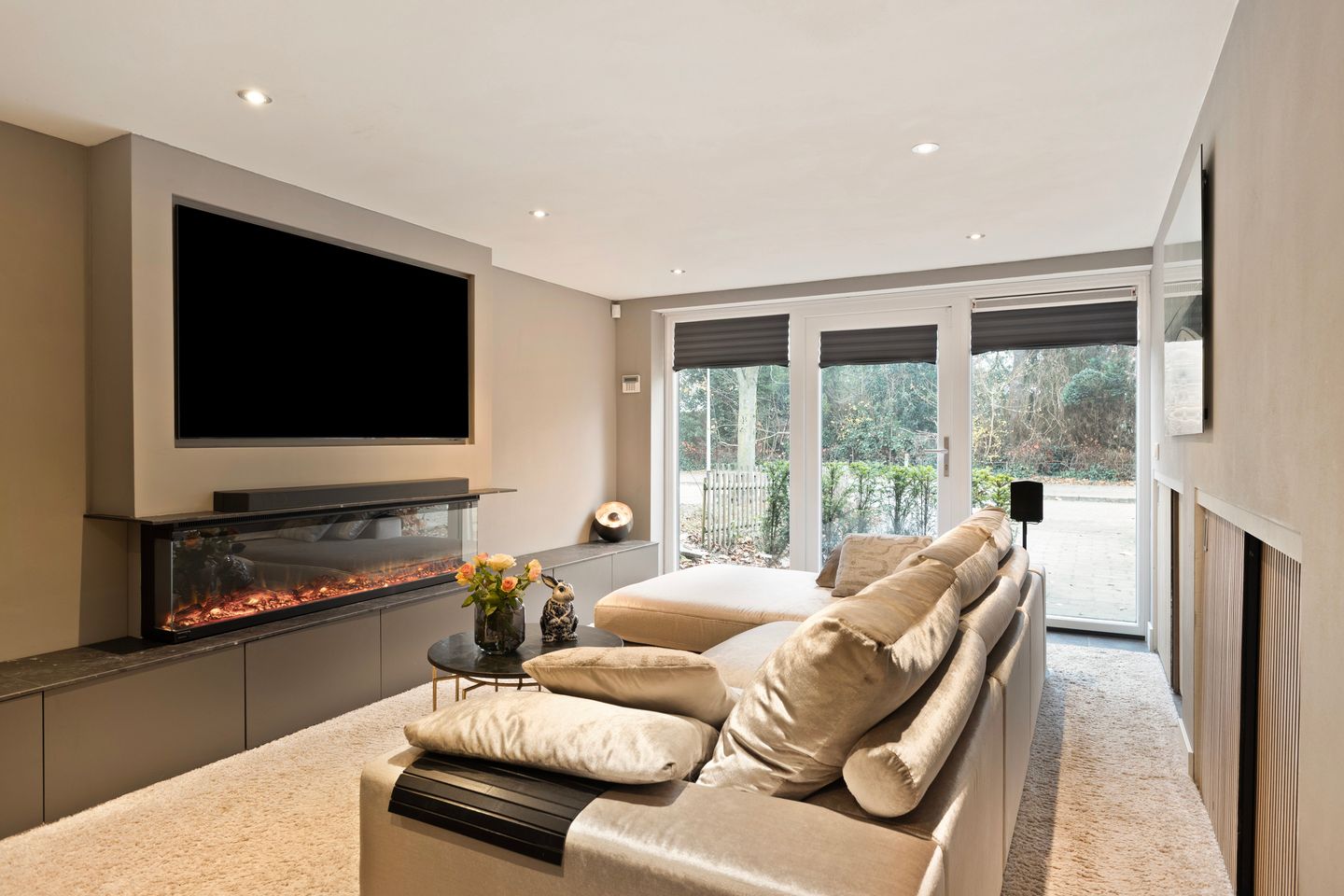 Photo 25 of Gaspeldoornlaan 1-A