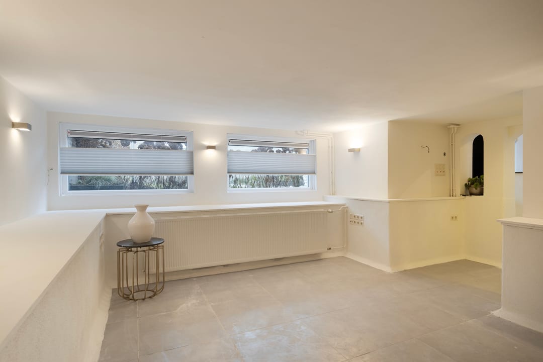 Photo 38 of Gaspeldoornlaan 1-A