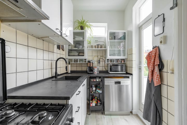 Photo 12 of Abel Tasmanplein 21-A