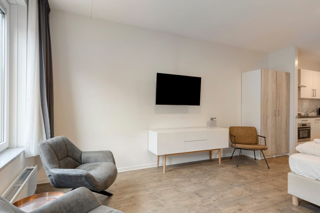 Foto 16 van Smidsstraat 13-C