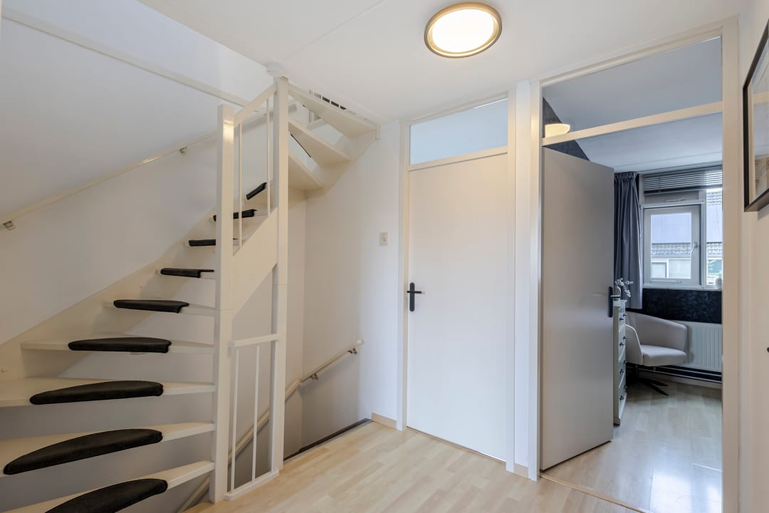 Foto 16 van Van den Boetzelaerlaan 47