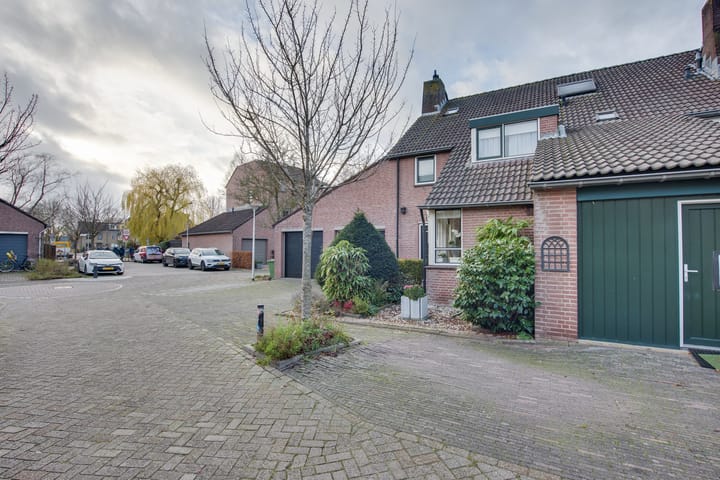 Photo 5 of Leenweer 13