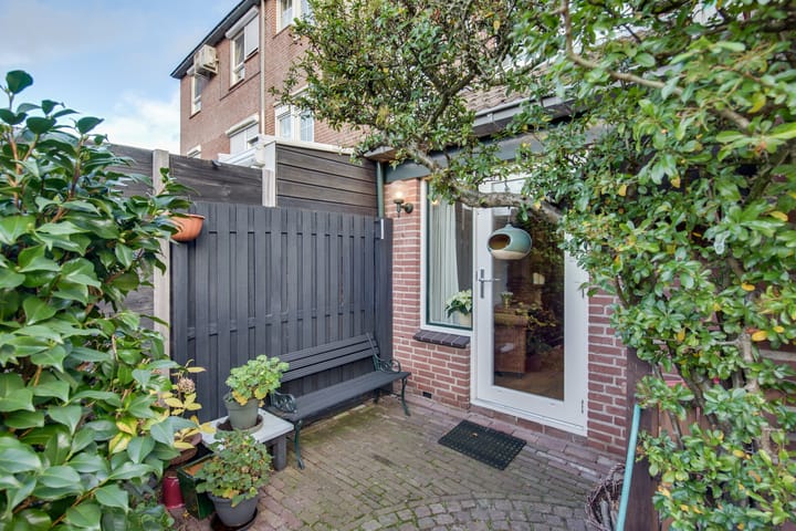 Photo 28 of Leenweer 13